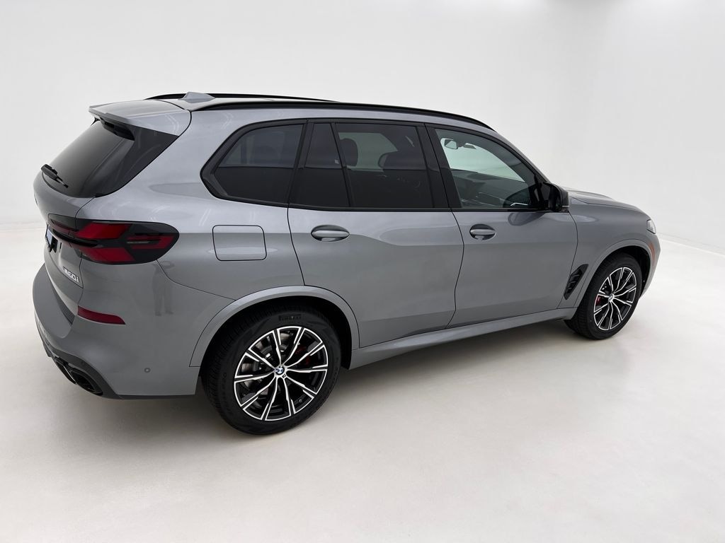New 2026 BMW X5 M60i SUV