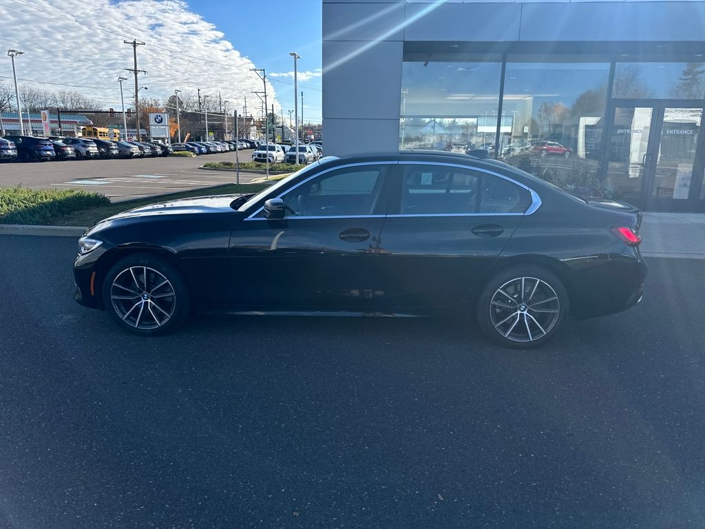 2021 Bmw 330i xDrive photo 2