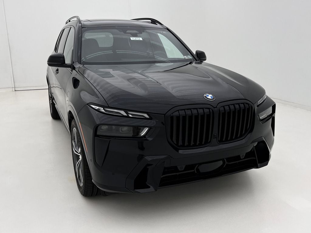New 2027 BMW X7 xDrive40i SUV
