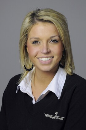 Staff member Gwen Davis from ID_f6fe51