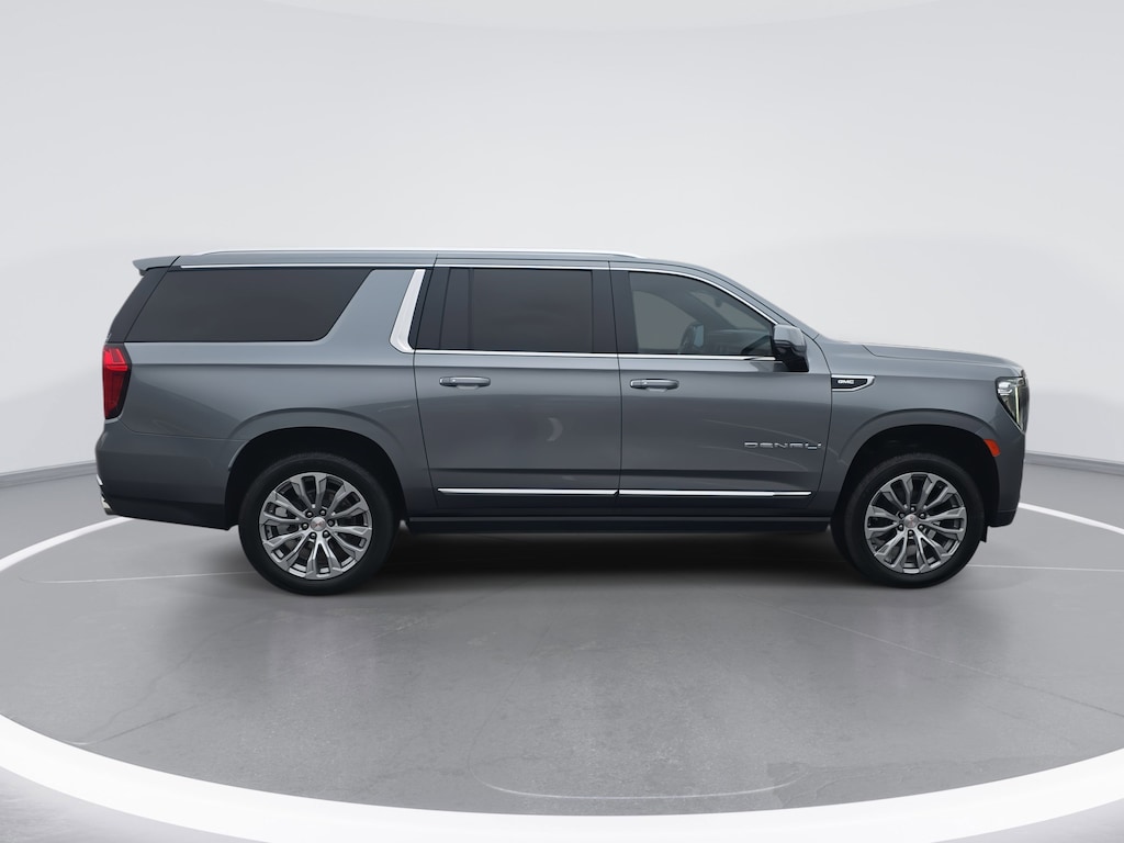 Used 2021 GMC Yukon XL Denali SUV