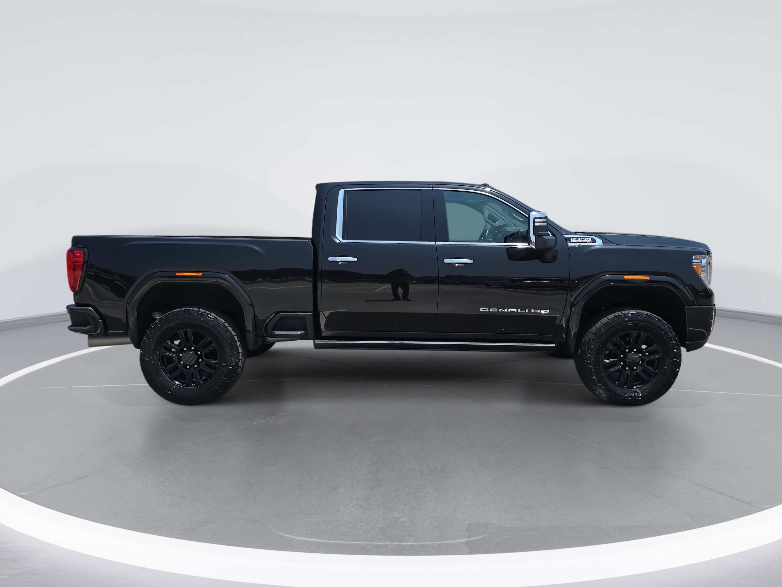 Used 2022 GMC Sierra 2500 Denali HD Denali with VIN 1GT49REY2NF295052 for sale in Raleigh, NC