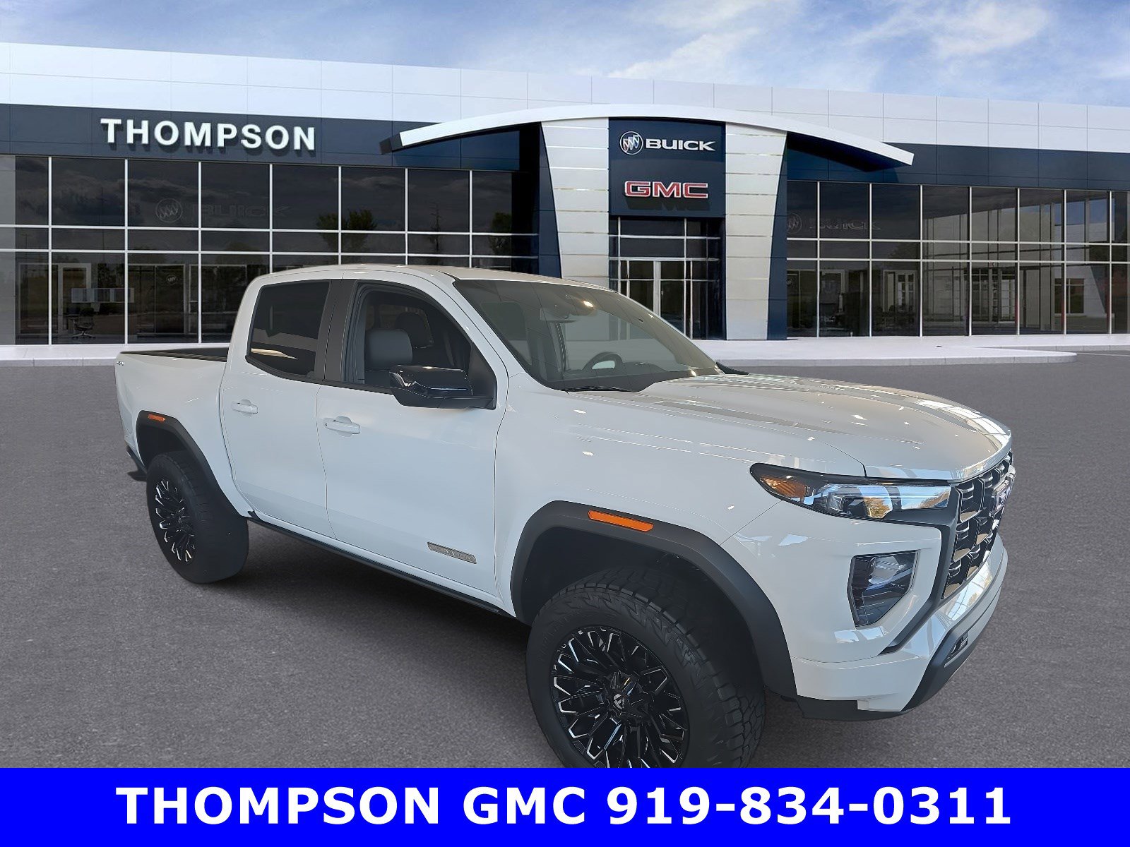 2024 GMC Canyon Elevation's photo