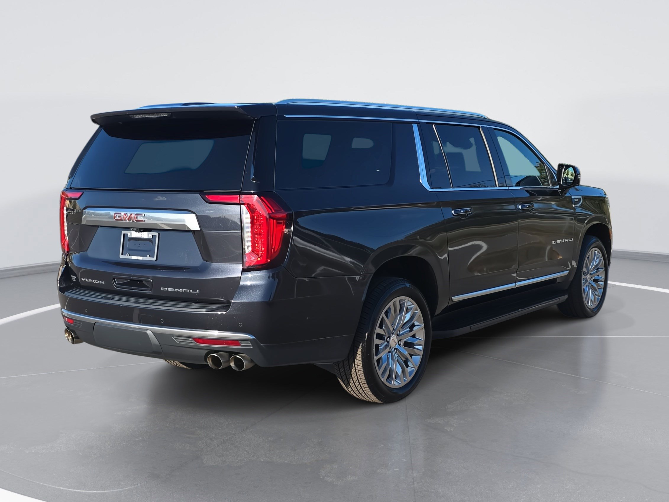 2023 Gmc Yukon XL Denali photo 2