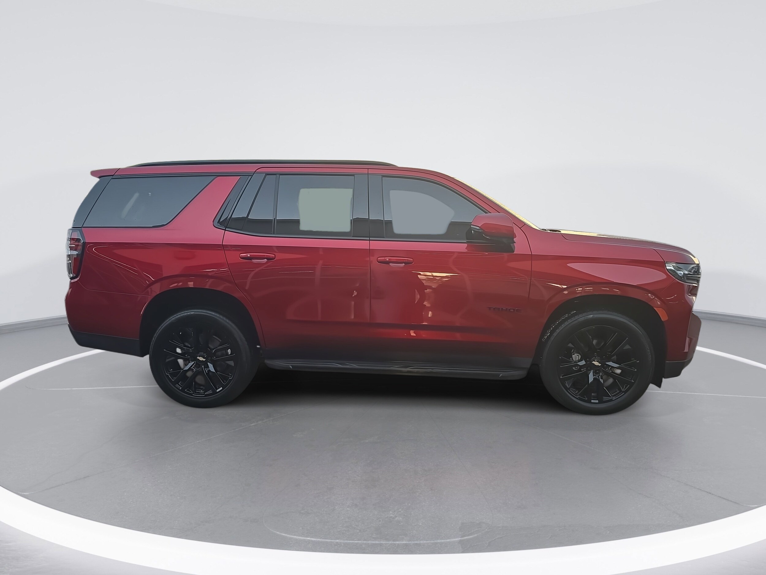 2022 Chevrolet Tahoe RST photo 2