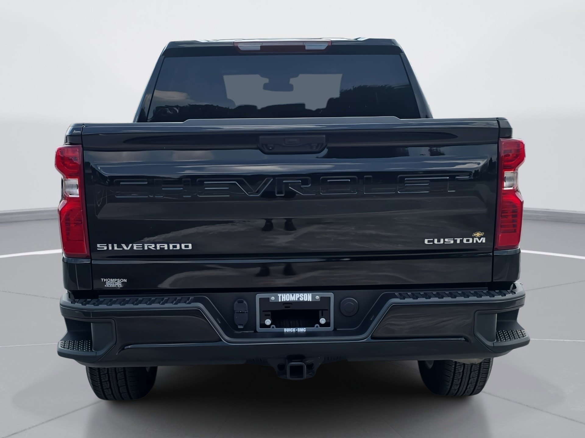 2024 Chevrolet Silverado 1500 Custom photo 4