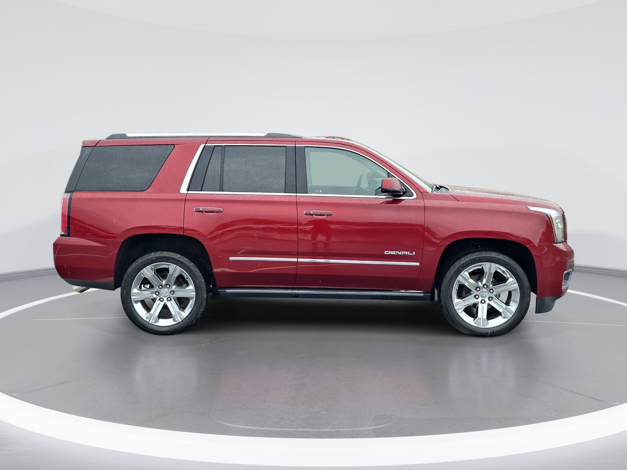 Used 2019 GMC Yukon Denali with VIN 1GKS2CKJ1KR409024 for sale in Raleigh, NC