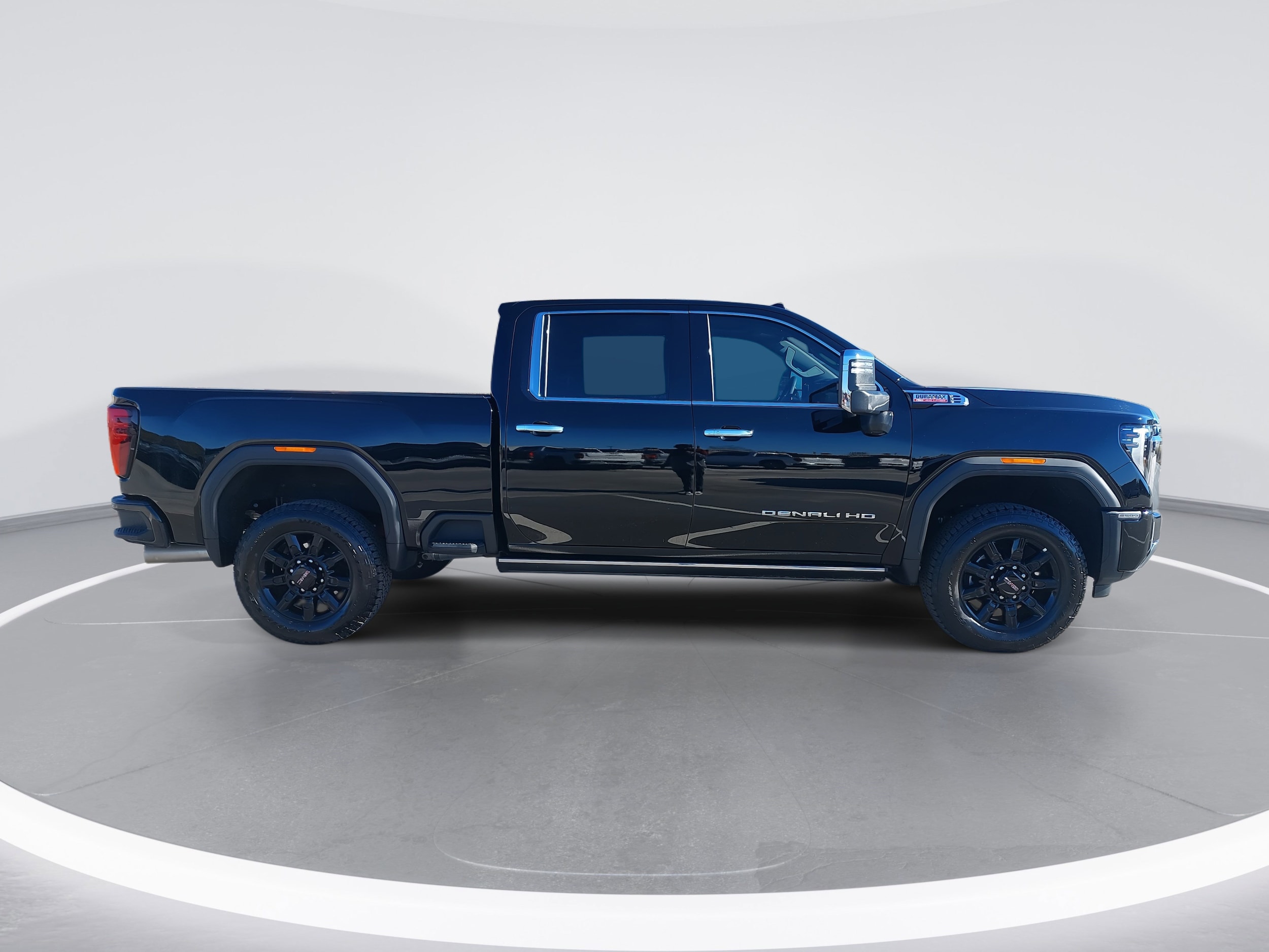 Used 2025 GMC Sierra 2500HD Denali with VIN 1GT4UREY3SF129388 for sale in Raleigh, NC