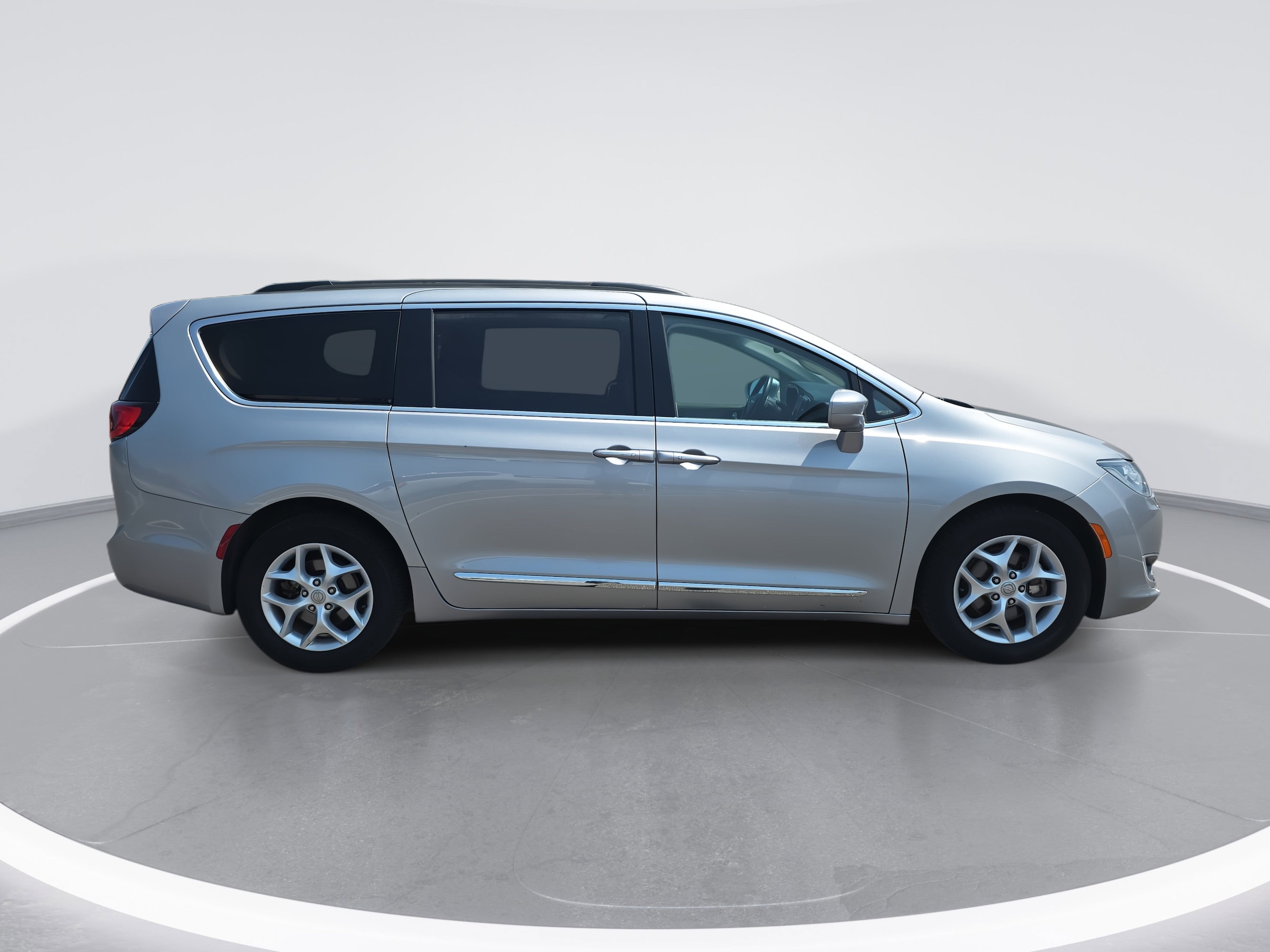 Used 2017 Chrysler Pacifica Touring-L with VIN 2C4RC1BG5HR744645 for sale in Raleigh, NC
