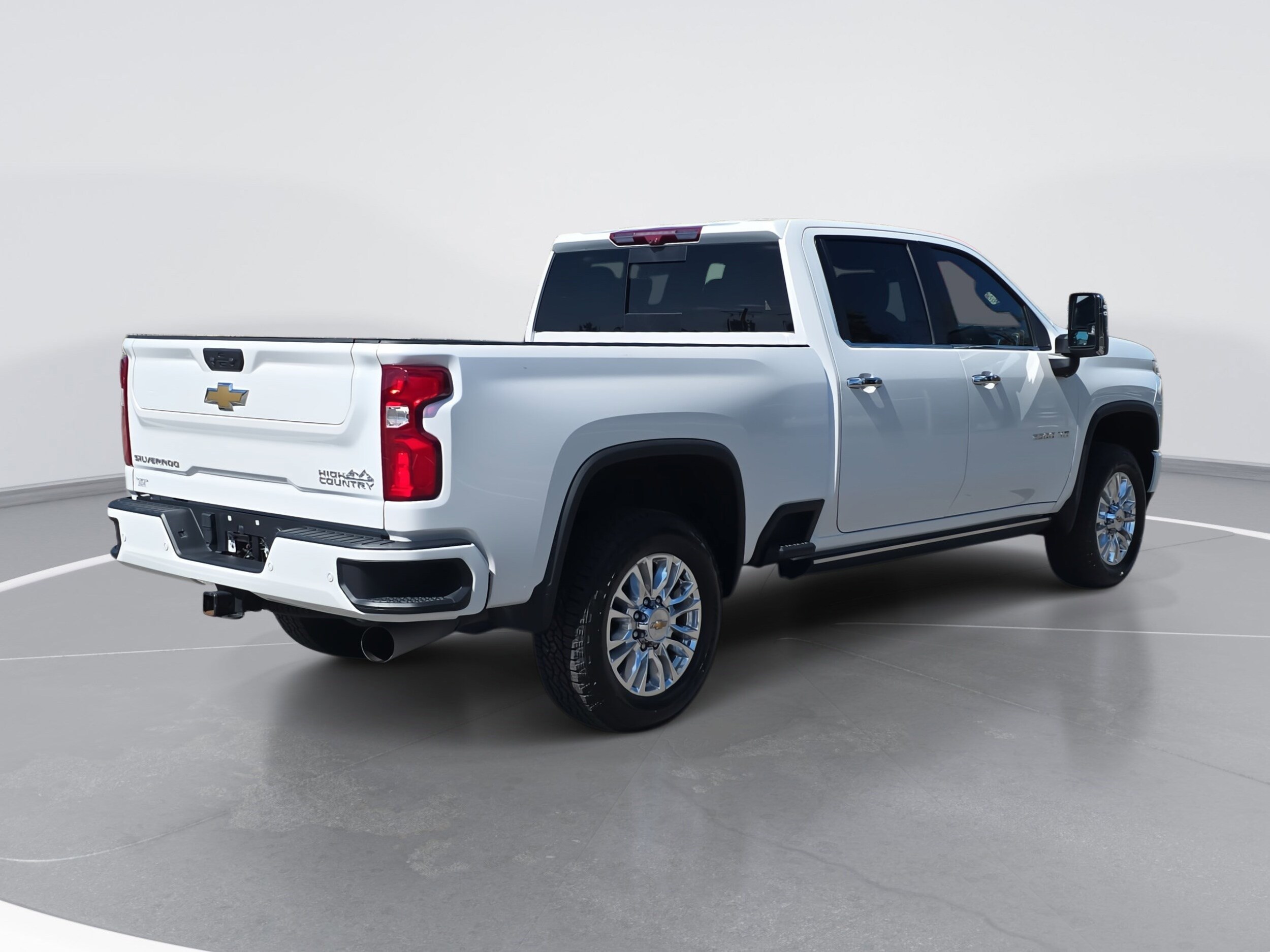 2023 Chevrolet Silverado 2500HD High Country photo 2