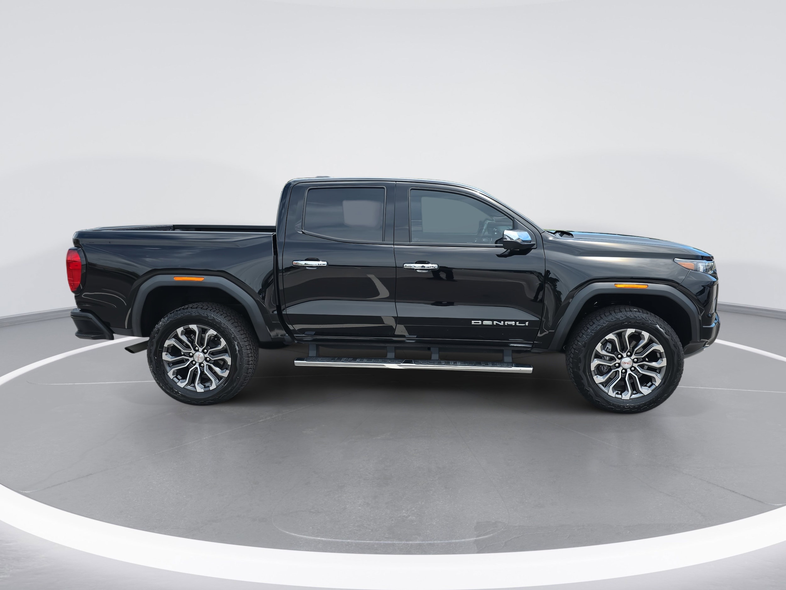 Used 2023 GMC Canyon Denali with VIN 1GTP6FEK0P1262812 for sale in Raleigh, NC
