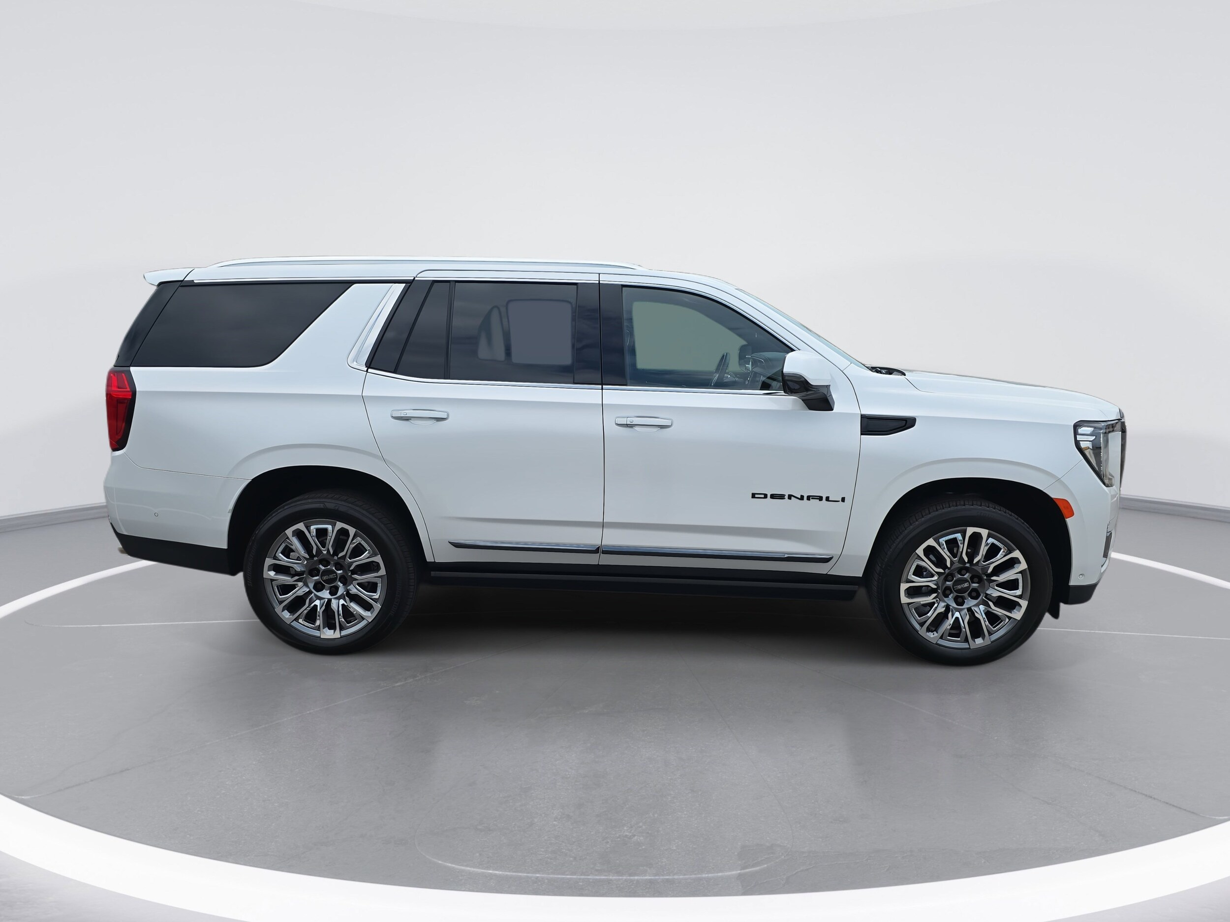 2023 Gmc Yukon Denali Ultimate photo 2