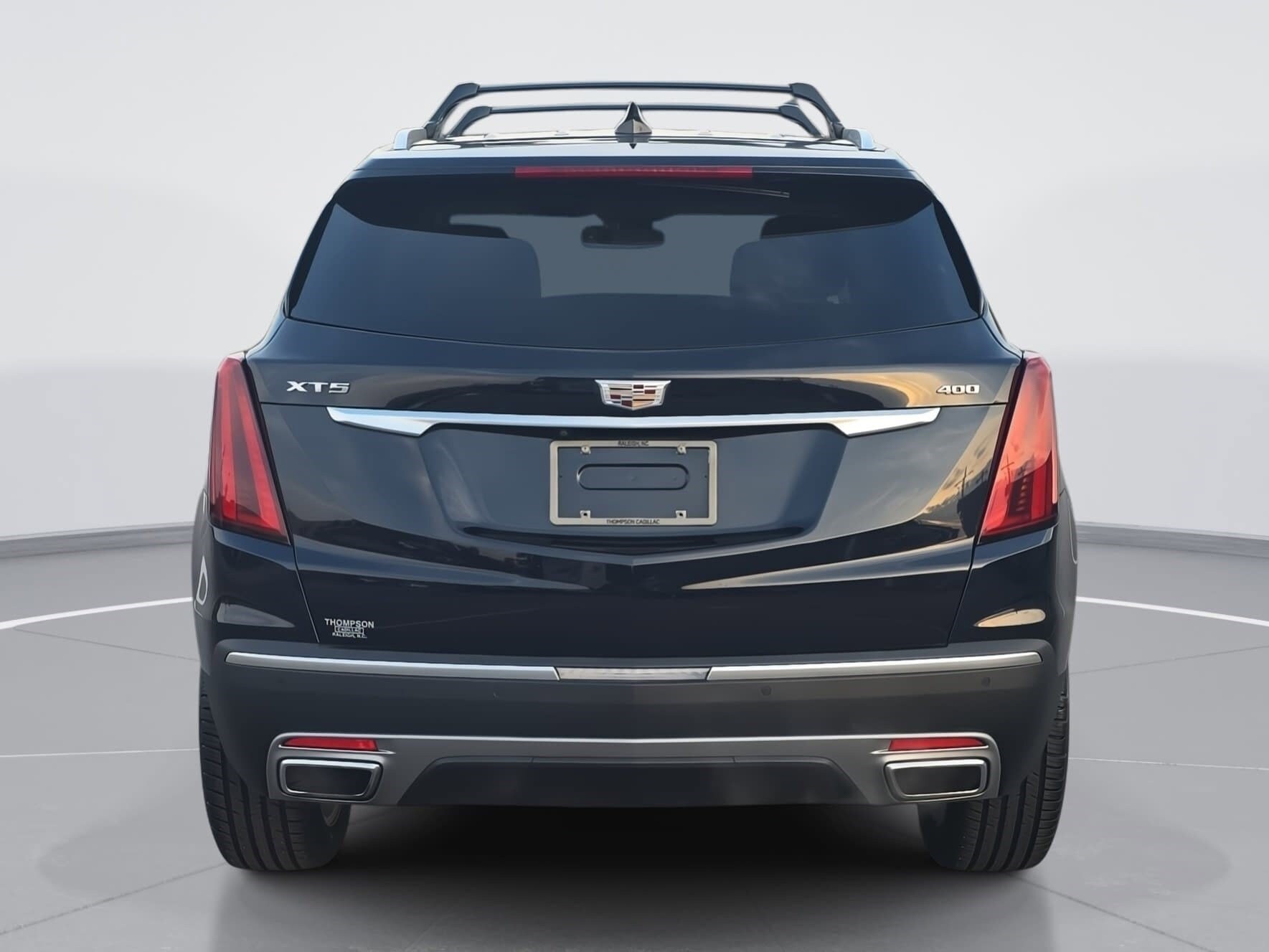 2022 Cadillac XT4 Premium Luxury photo 4