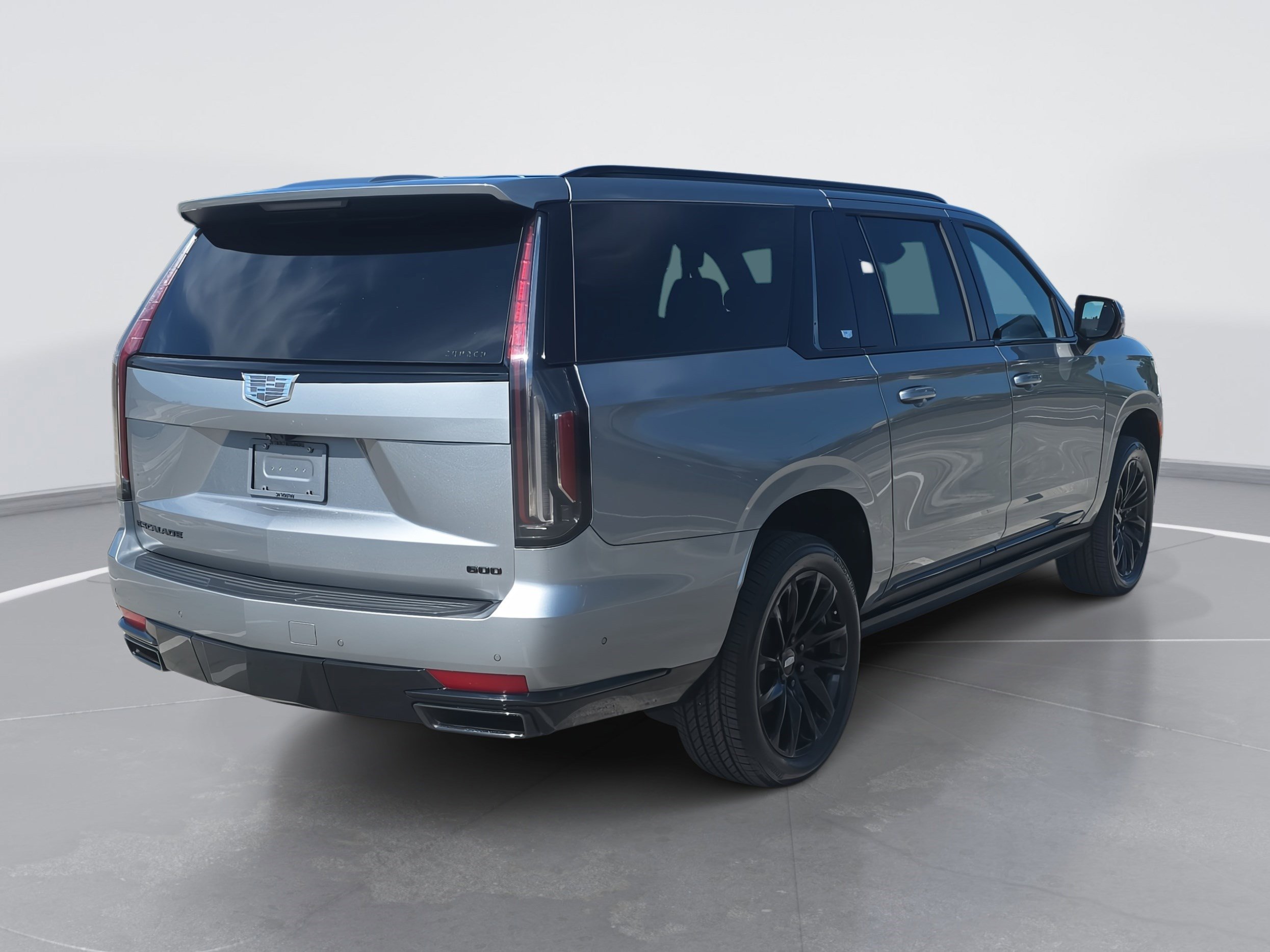 2023 Cadillac Escalade ESV Sport photo 2