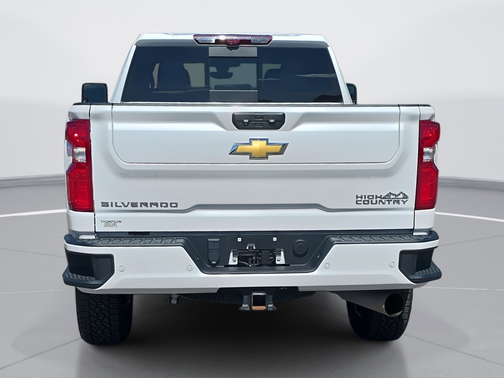 2023 Chevrolet Silverado 2500HD High Country photo 3