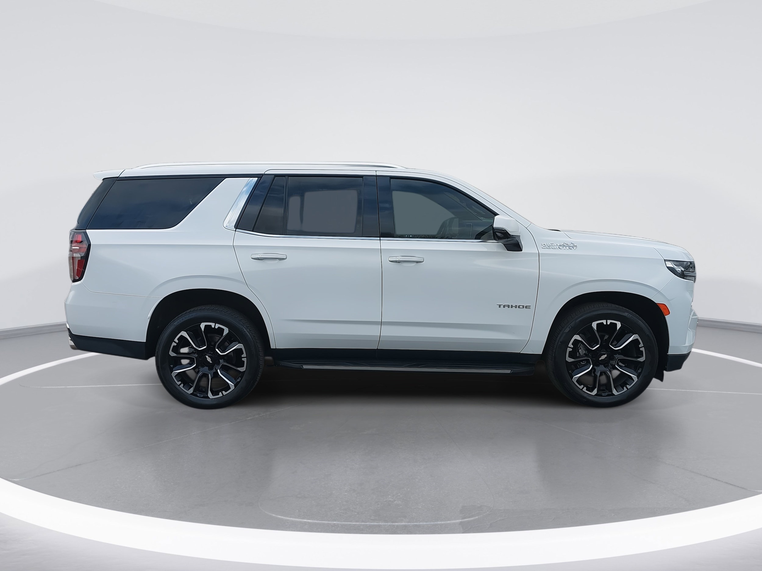 Used 2022 Chevrolet Tahoe High Country with VIN 1GNSKTKLXNR134245 for sale in Raleigh, NC
