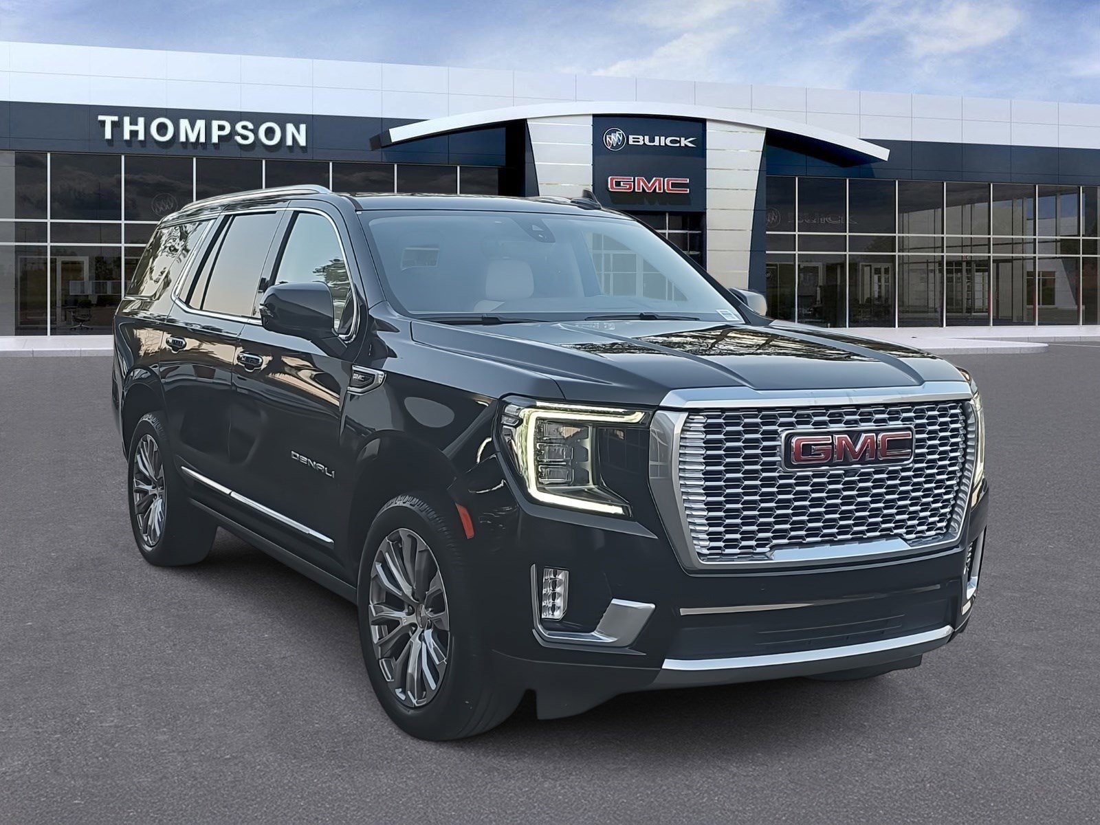 2021 GMC Yukon Denali's photo