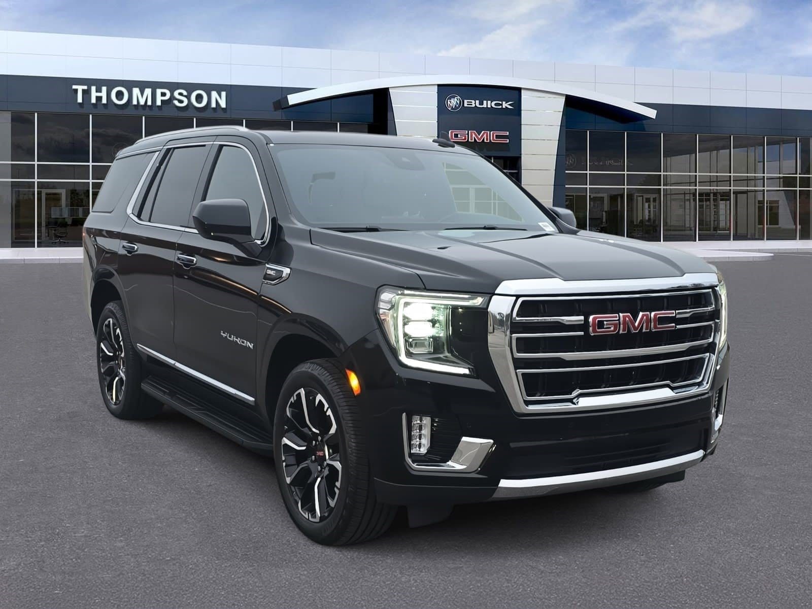 2023 GMC Yukon SLT's photo