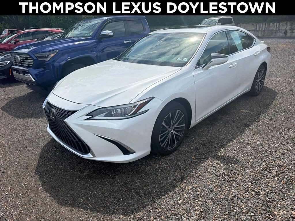 Certified 2024 Lexus ES 300h Base Sedan