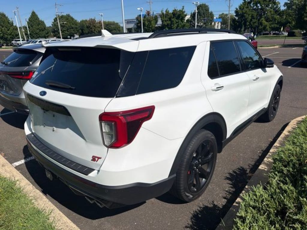 Used 2023 Ford Explorer ST SUV