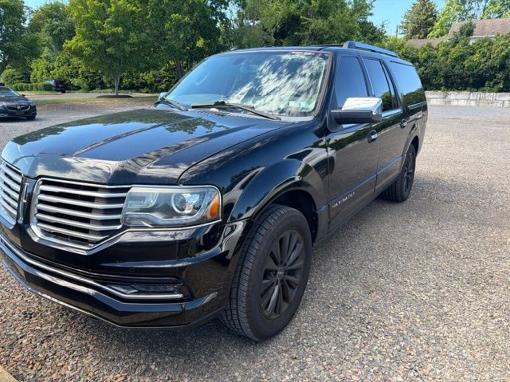 Used 2016 Lincoln Navigator L Select SUV