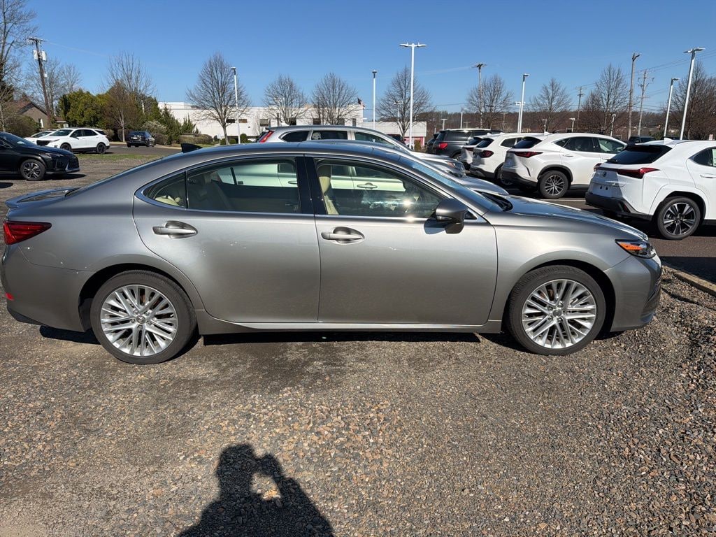 Used 2016 Lexus ES 350 Sedan