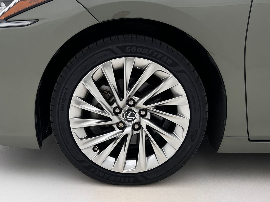 2019 Lexus ES 350 Luxury - Photo 27