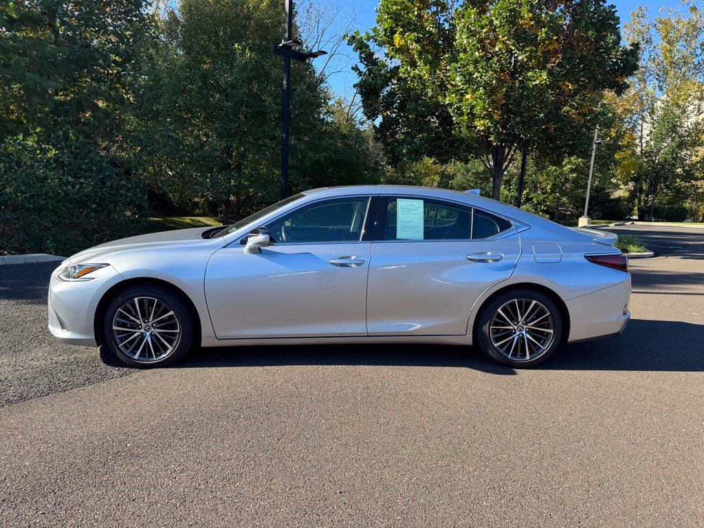 Certified 2025 Lexus ES 350 Base Sedan