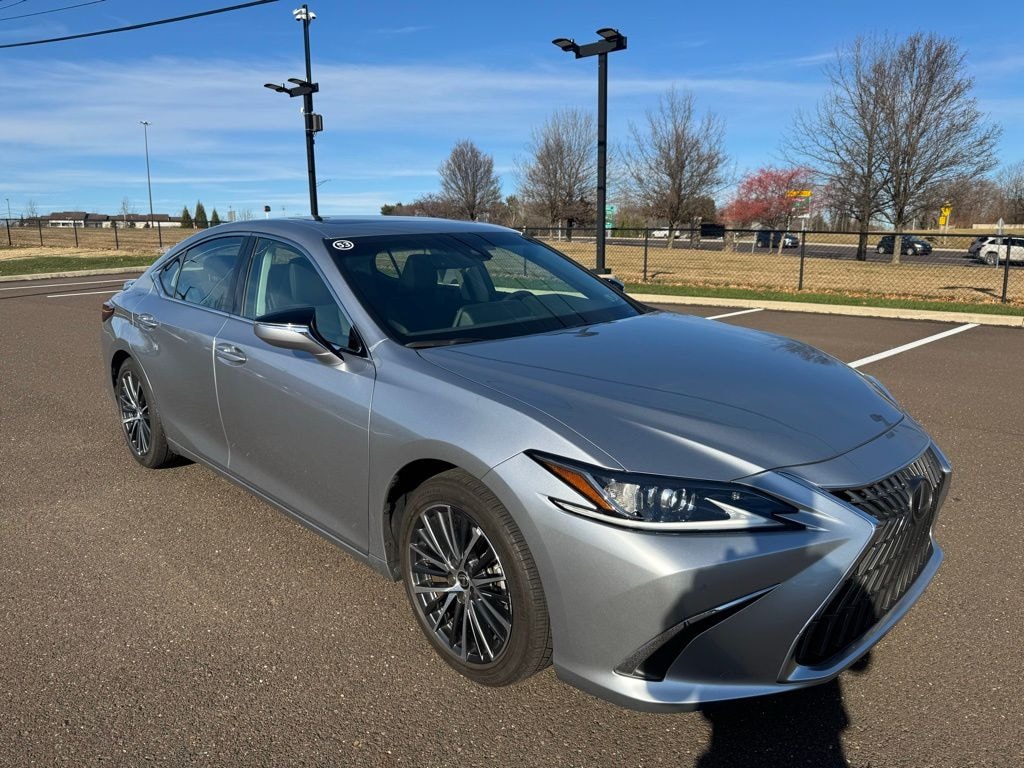Certified 2025 Lexus ES 350 Base Sedan