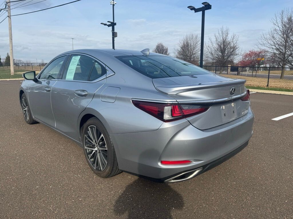 Certified 2023 Lexus ES 350 Sedan