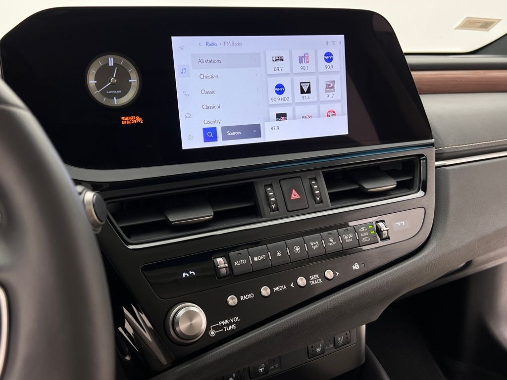 Certified 2023 Lexus ES 300h Sedan