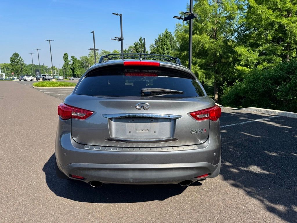 Used 2017 INFINITI QX70 Base SUV