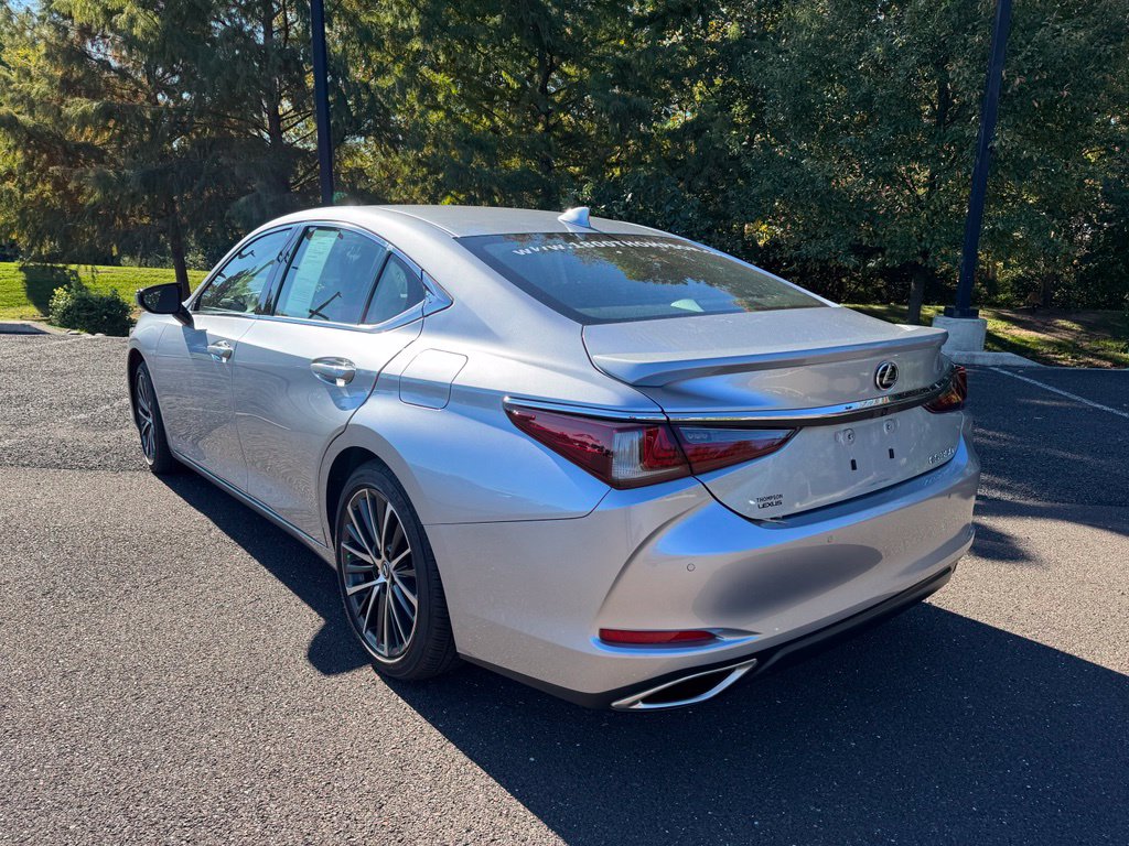 Certified 2025 Lexus ES 350 Base Sedan