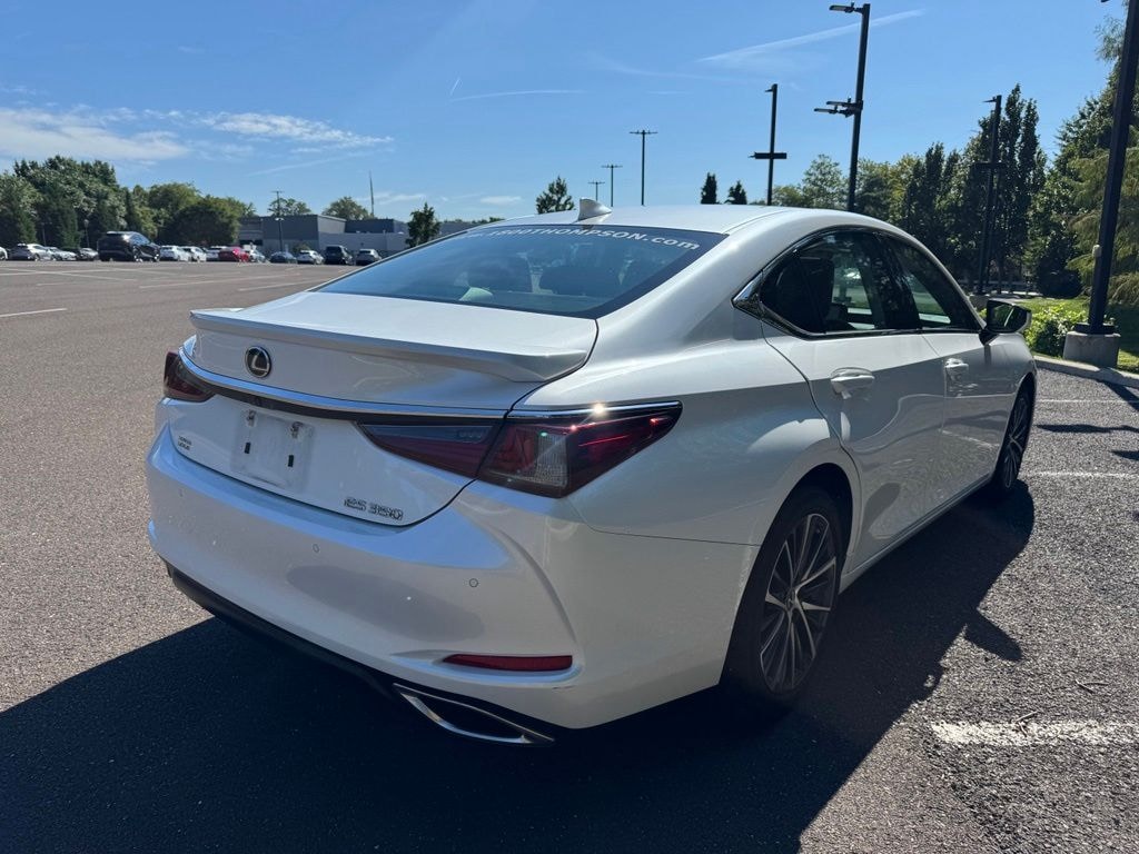 Certified 2025 Lexus ES 350 Base Sedan