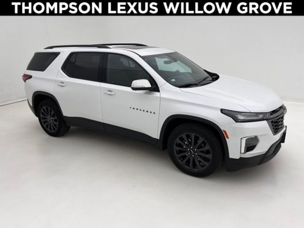Used 2023 Chevrolet Traverse RS SUV