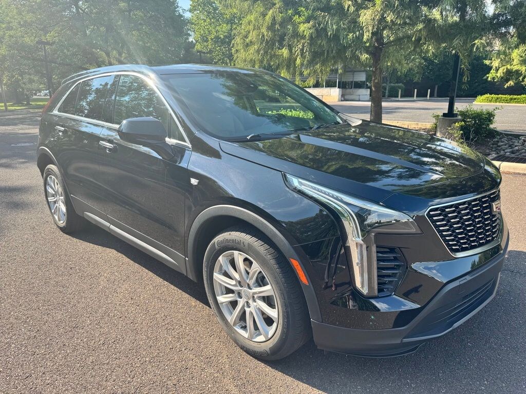 Used 2021 CADILLAC XT4 Luxury SUV