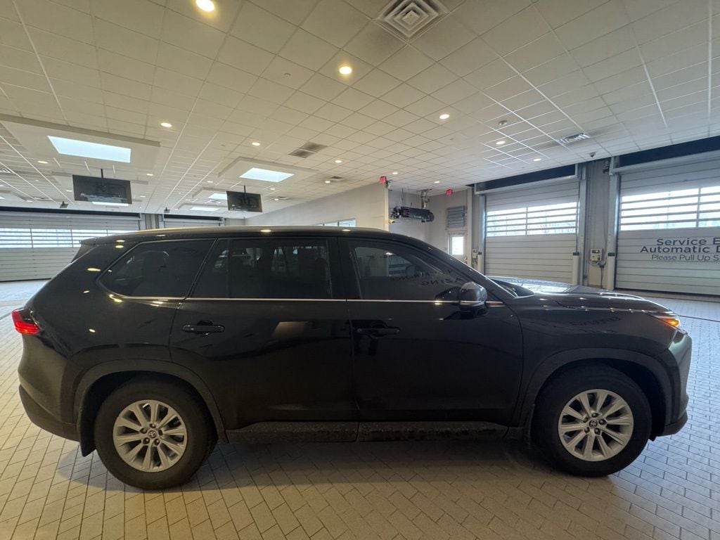 Used 2024 Toyota Grand Highlander XLE SUV