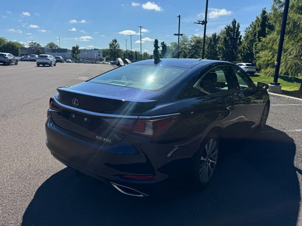 Certified 2021 Lexus ES 350 Sedan