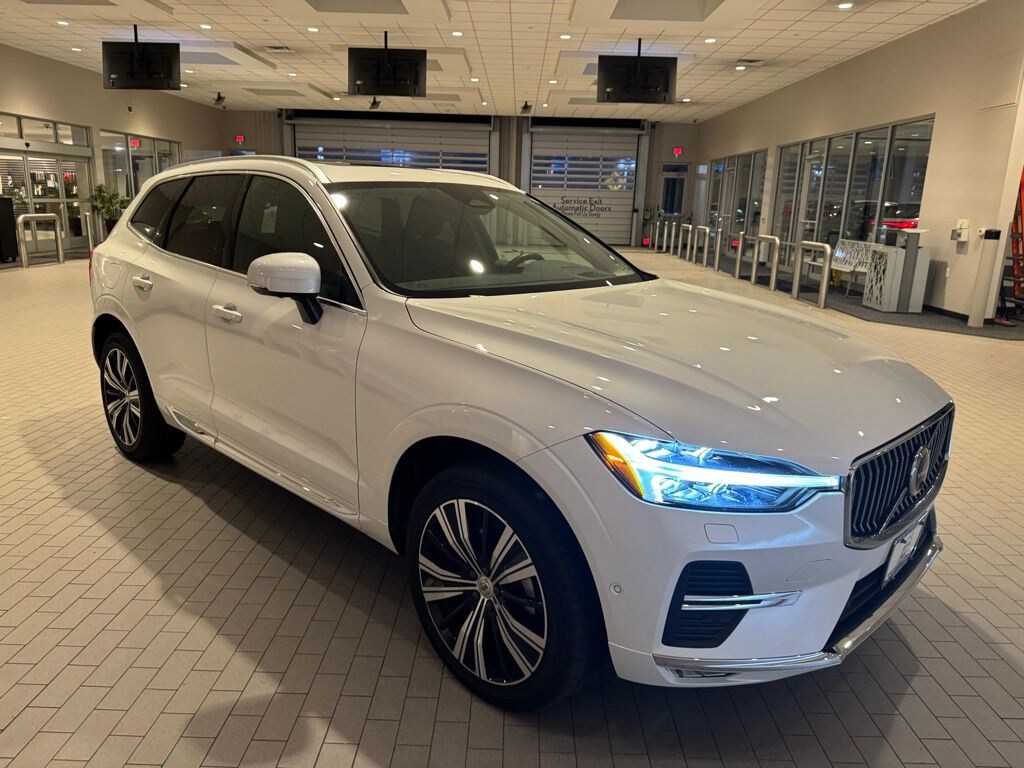 Used 2023 Volvo XC60 B5 AWD Ultimate Bright SUV