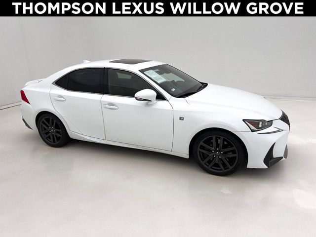 2017 Lexus IS