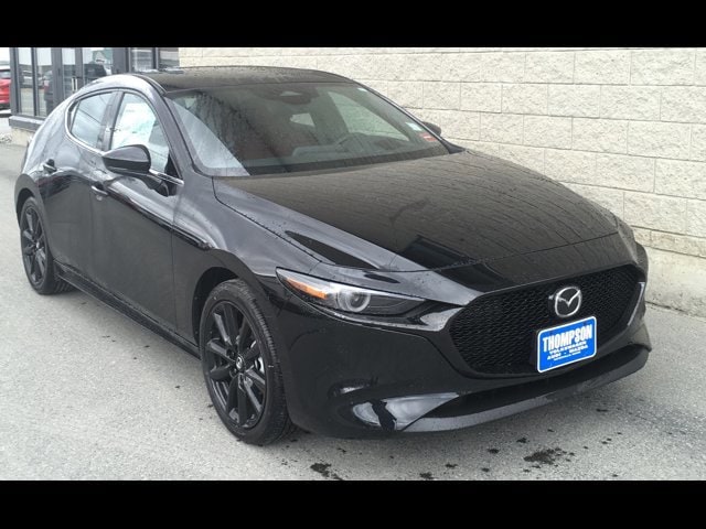 2026 Mazda CX-3 Premium MT 5-Door SKYACTIV's photo