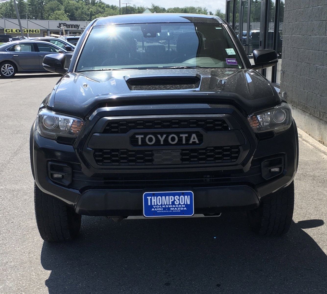 Used 2018 Toyota Tacoma TRD Pro with VIN 5TFCZ5AN2JX149383 for sale in Waterville, ME