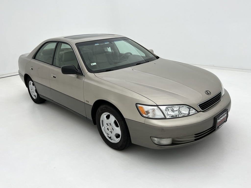 Used 1999 Lexus ES 300 with VIN JT8BF28G7X5072488 for sale in Doylestown, PA