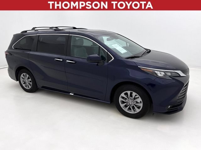 2025 Toyota Sienna Van Passenger Van 