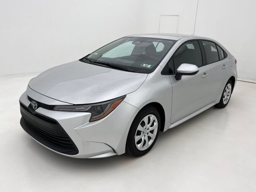 Certified 2025 Toyota Corolla LE Sedan