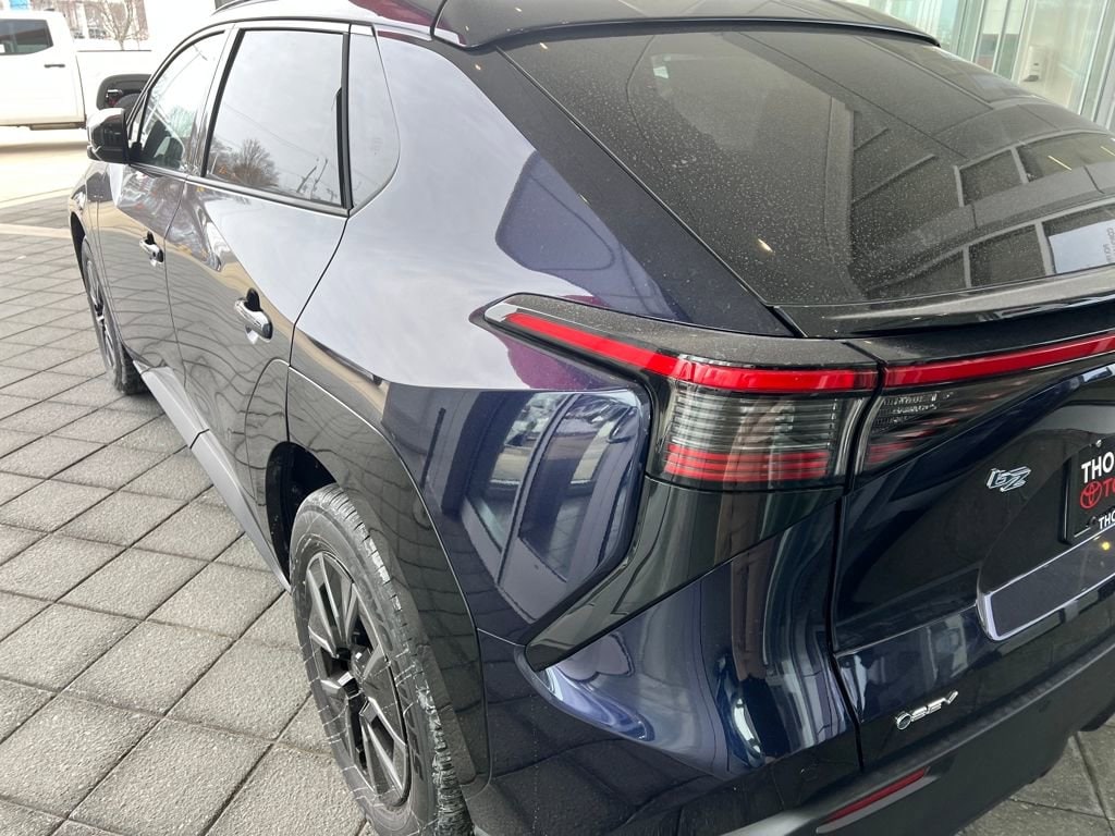 2026 Toyota bZ XLE - Photo 4