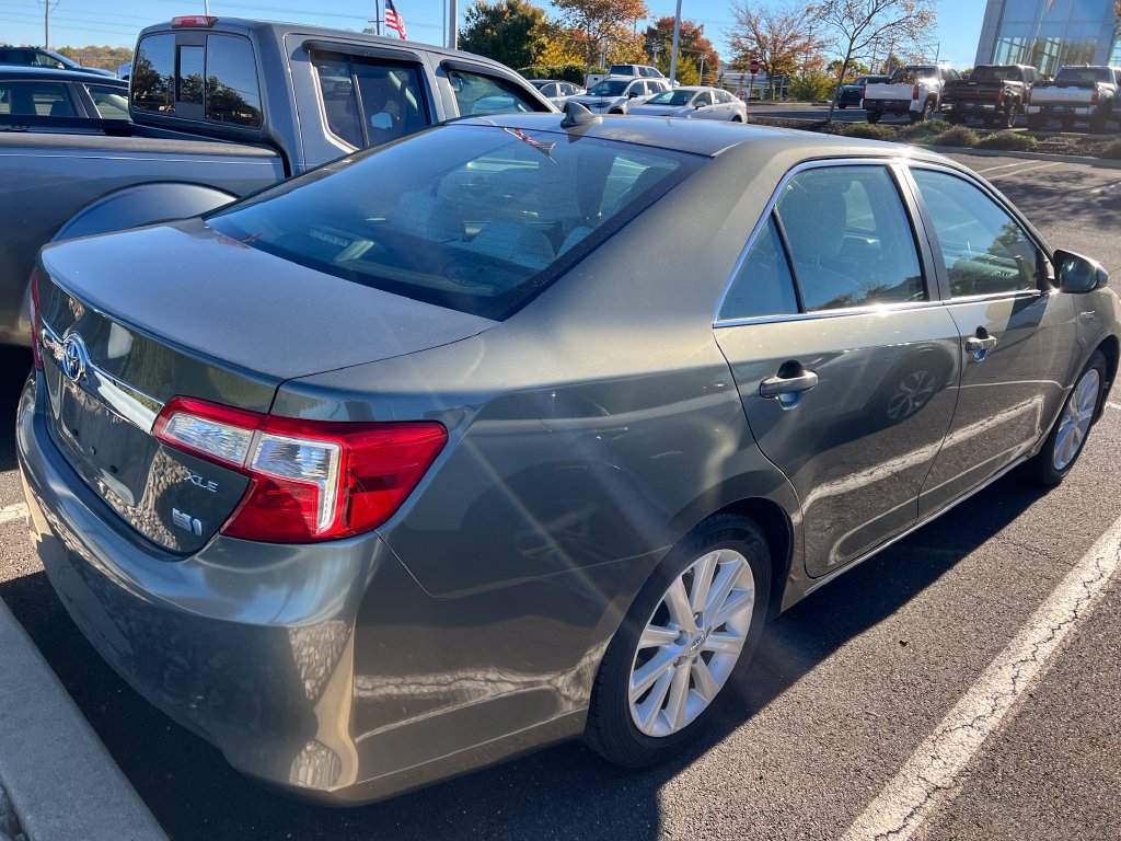 Used 2012 Toyota Camry Hybrid XLE Sedan