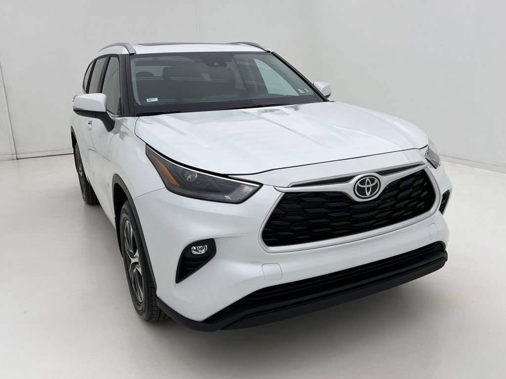 Used 2026 Toyota Highlander XLE SUV