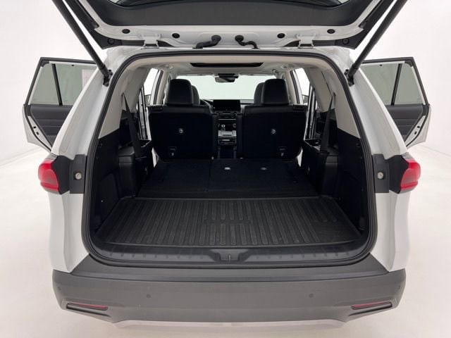 2024 Toyota Grand Highlander Limited - Photo 25