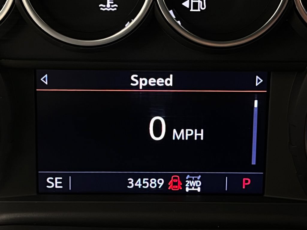 2021 Chevrolet Silverado 1500 LT - Photo 17